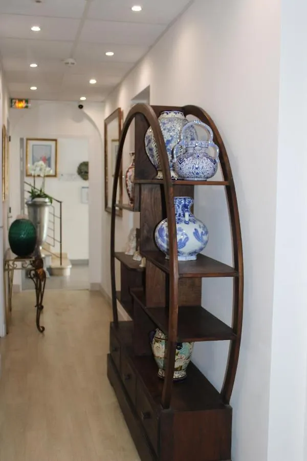 Hotel La Villa Des Oliviers Cagnes-sur-Mer