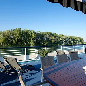 Hotel Bateau A Quai Le Chardonnay ****