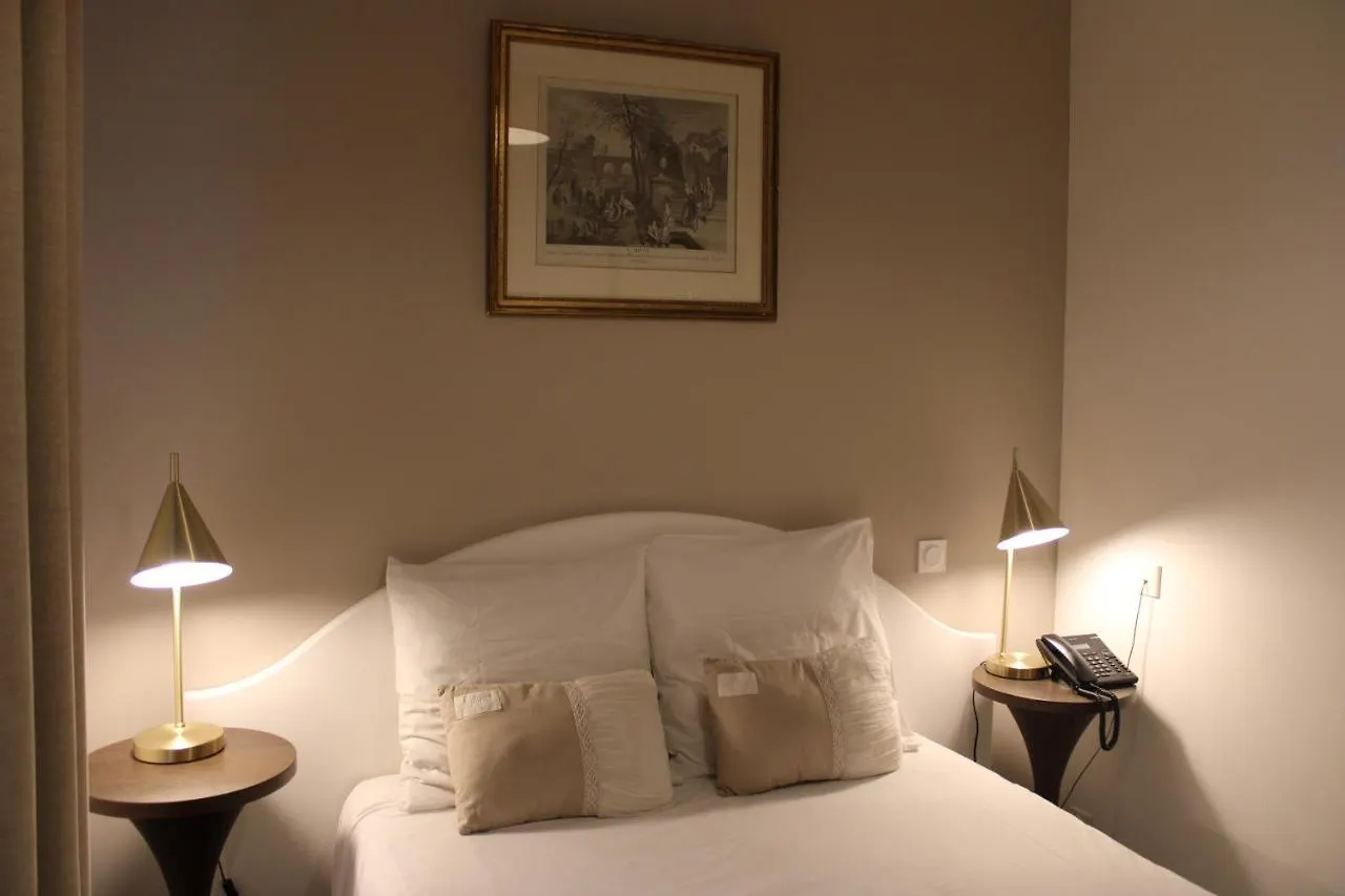 ***  Hotel La Villa Des Oliviers Cagnes-sur-Mer França