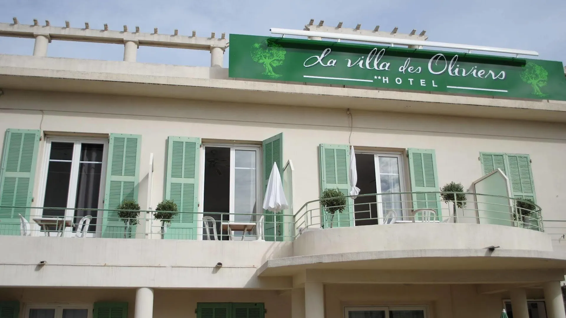 Hotel La Villa Des Oliviers Cagnes-sur-Mer 3*,