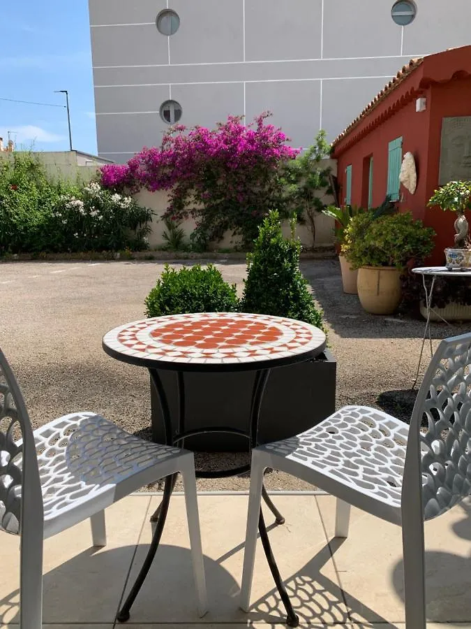 Hotel La Villa Des Oliviers